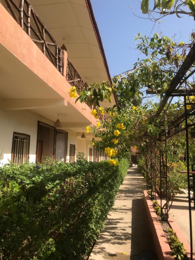 Bamboo Garden Hotel سيريكوندا المظهر الخارجي الصورة