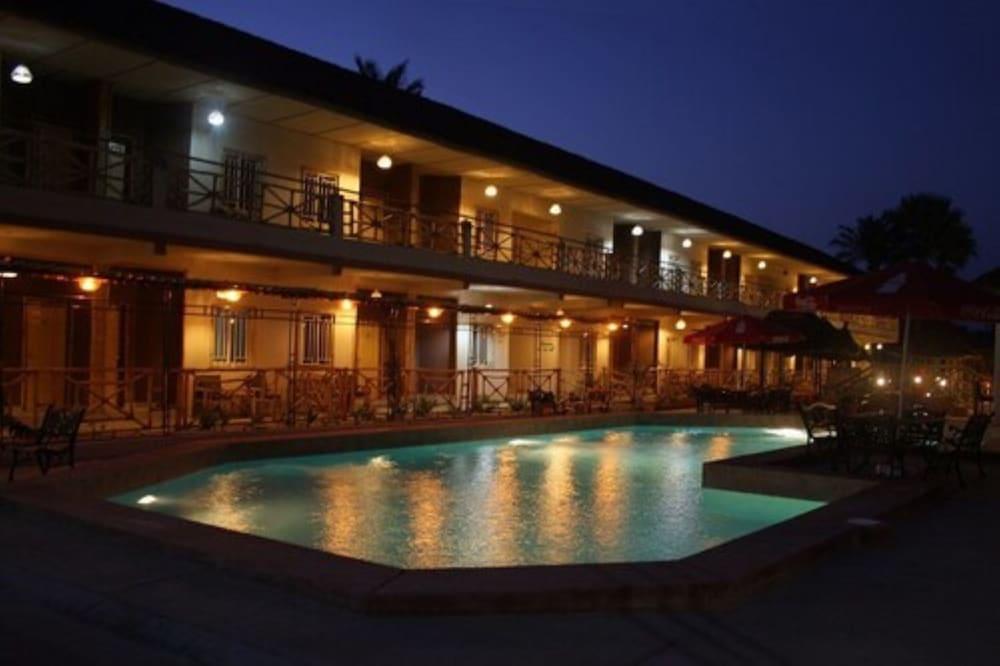 Bamboo Garden Hotel سيريكوندا المظهر الخارجي الصورة