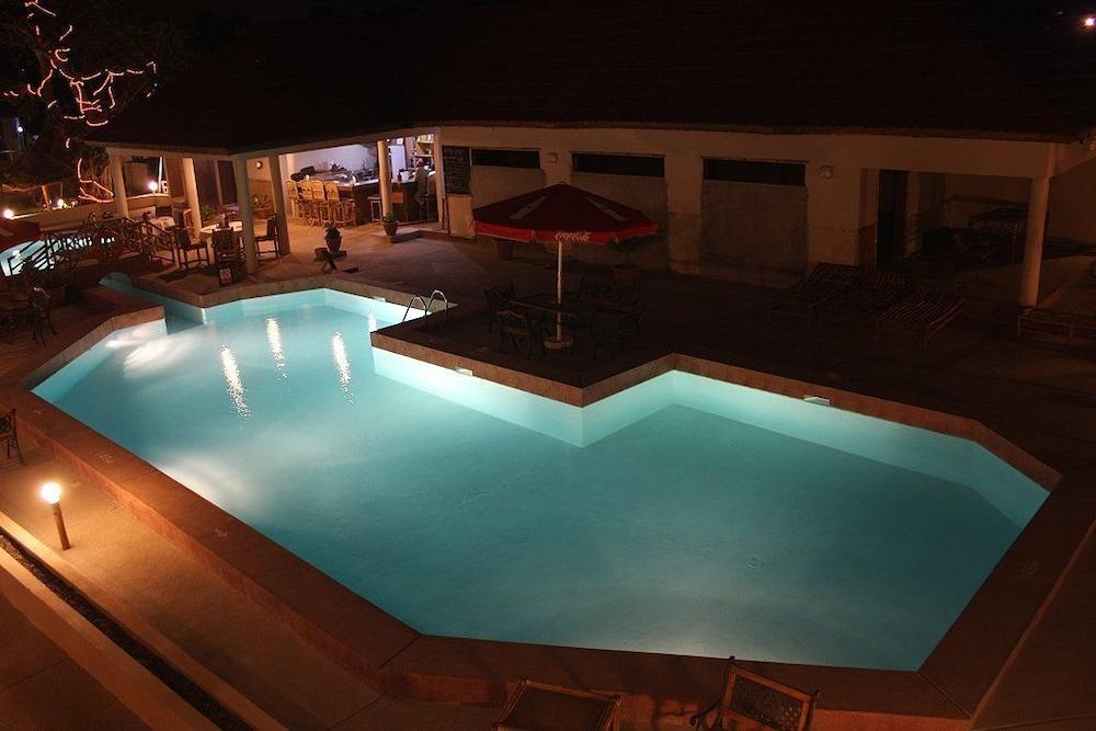 Bamboo Garden Hotel سيريكوندا المظهر الخارجي الصورة