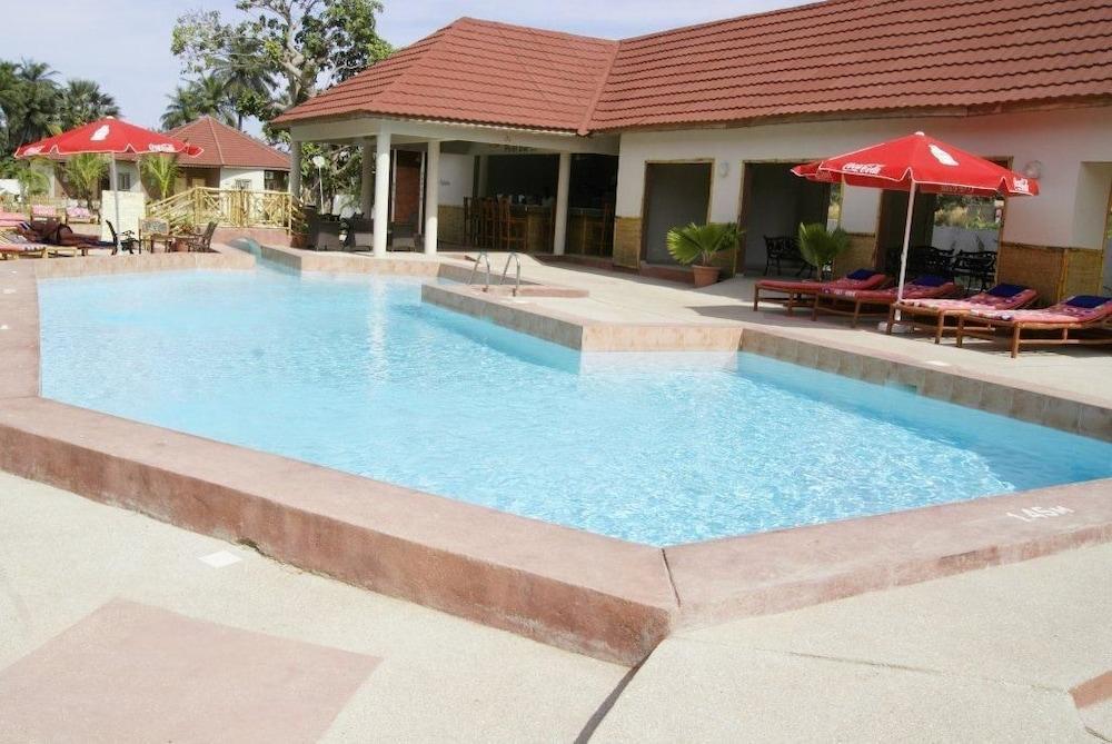 Bamboo Garden Hotel سيريكوندا المظهر الخارجي الصورة