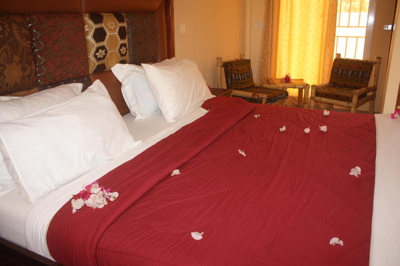 Bamboo Garden Hotel سيريكوندا المظهر الخارجي الصورة